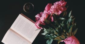 30 livros de romance que vão aquecer o seu coração